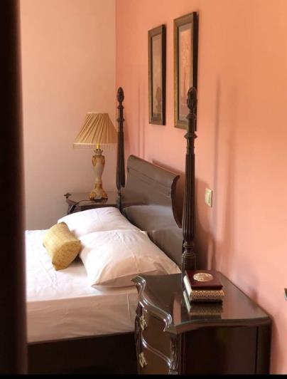 Image No.19-4 Bed House for sale