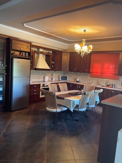 Image No.20-4 Bed House for sale