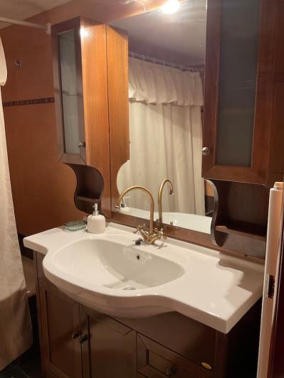 Image No.21-4 Bed House for sale