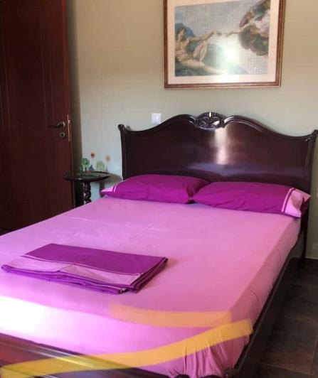 Image No.25-4 Bed House for sale