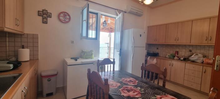 Image No.14-4 Bed House for sale