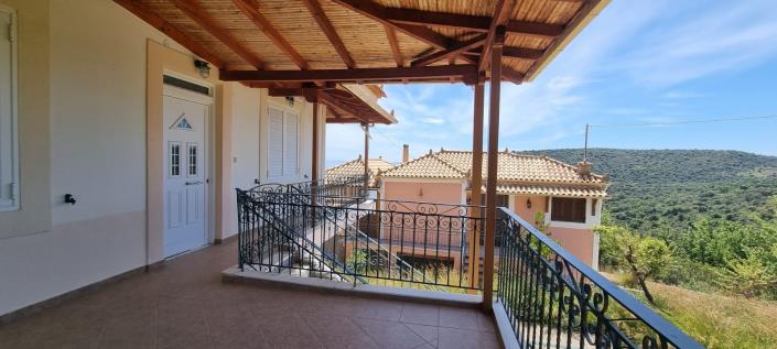 Image No.16-4 Bed House for sale