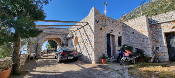 Image No.8-3 Bed House for sale