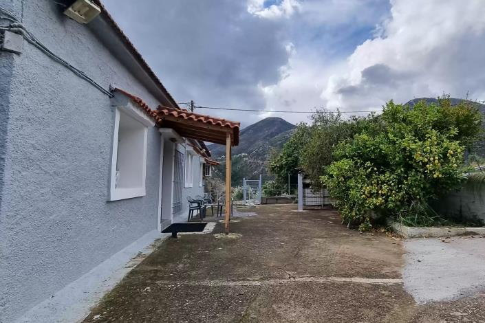 Image No.6-1 Bed House for sale