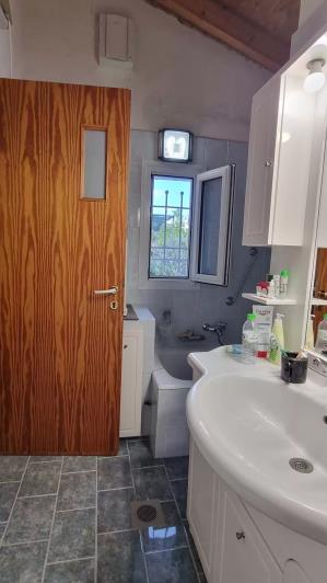 Image No.9-1 Bed House for sale