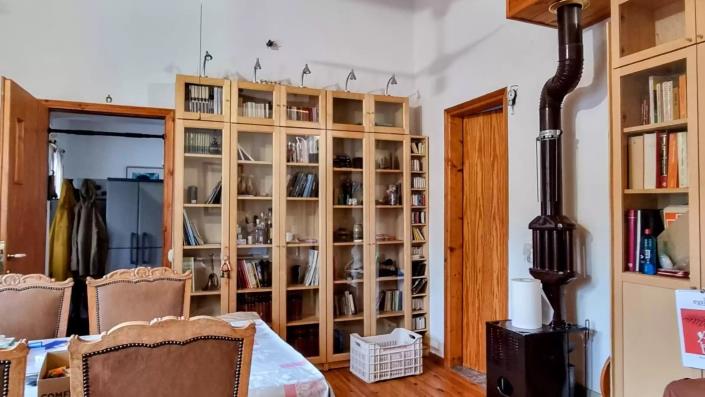 Image No.11-1 Bed House for sale