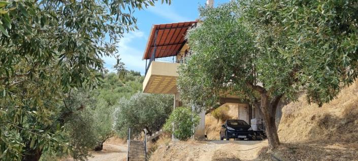 Image No.15-2 Bed House for sale