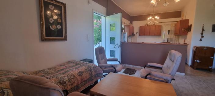 Image No.11-2 Bed House for sale