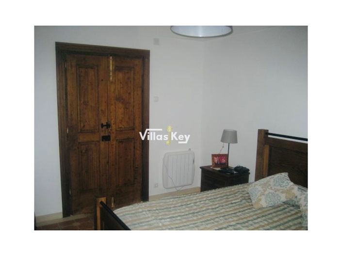 Image No.13-4 Bed House for sale