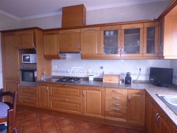 Image No.12-3 Bed House for sale