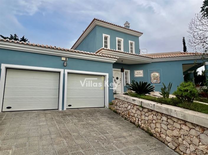 Image No.1-4 Bed House for sale