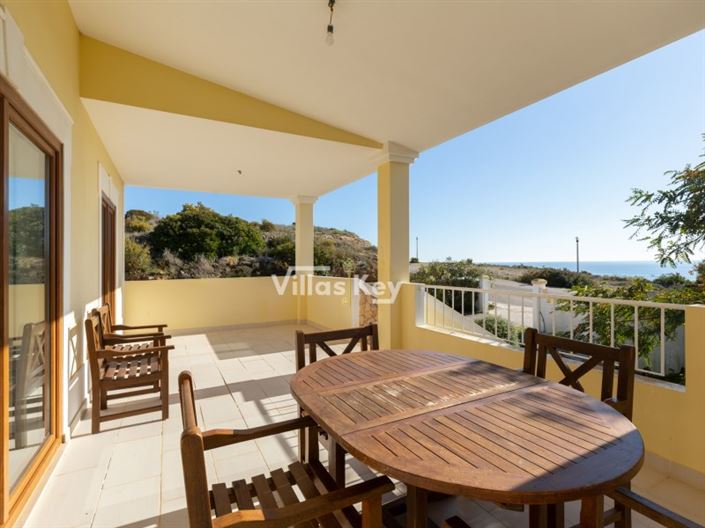 Image No.1-3 Bed House for sale