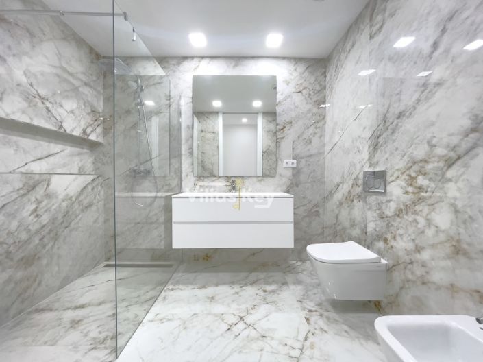 Image No.14-3 Bed Apartment for sale