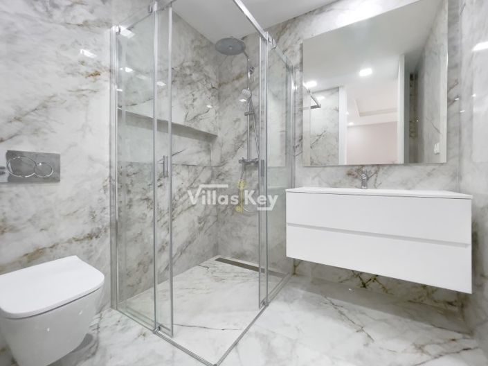 Image No.15-3 Bed Apartment for sale