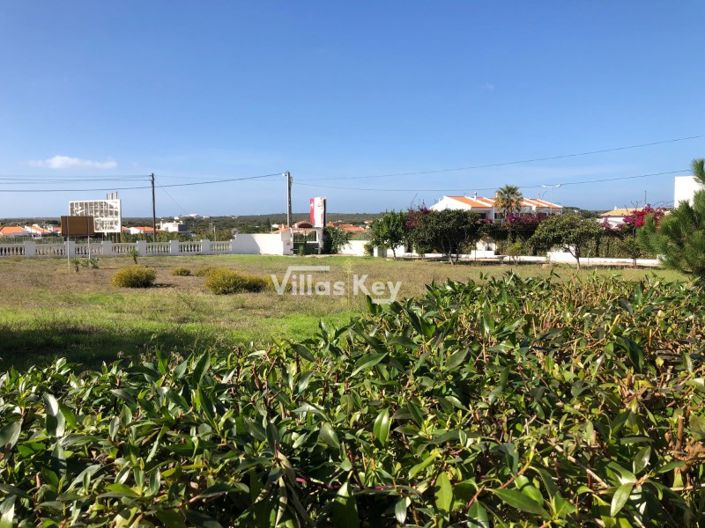 Image No.56-9 Bed Commercial for sale