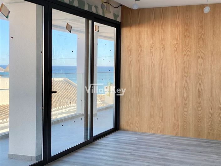 Image No.5-4 Bed Apartment for sale