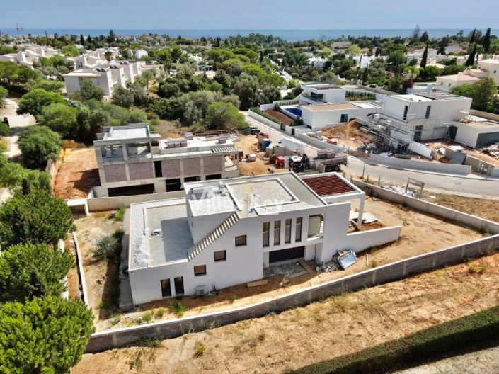 Image No.29-4 Bed House for sale