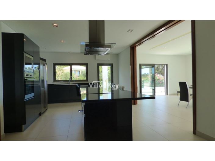 Image No.22-5 Bed House for sale