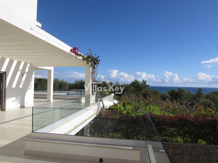 Image No.32-5 Bed House for sale