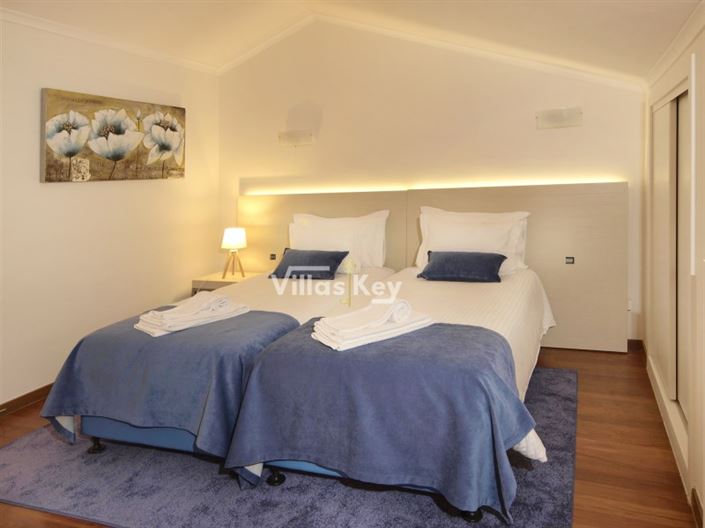 Image No.11-Commercial for sale