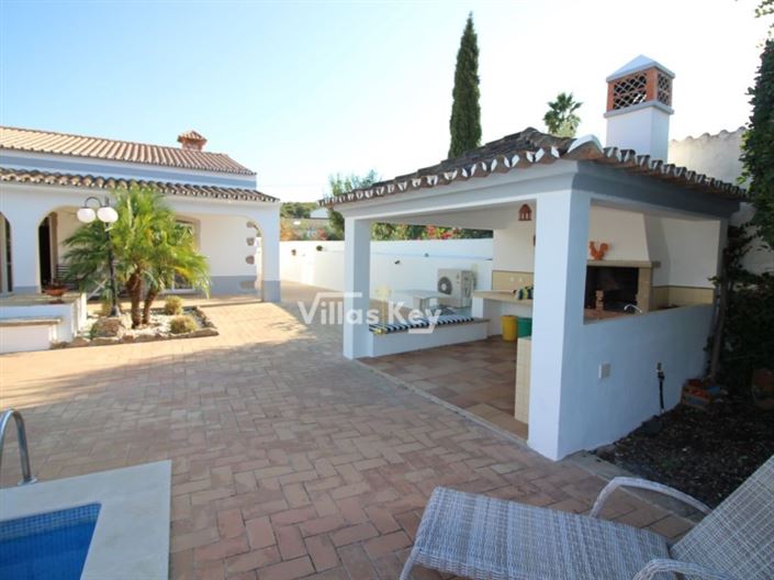 Image No.19-4 Bed House for sale