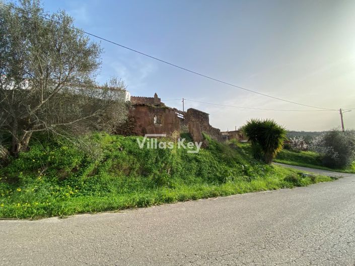 Image No.3-2 Bed Farmhouse for sale