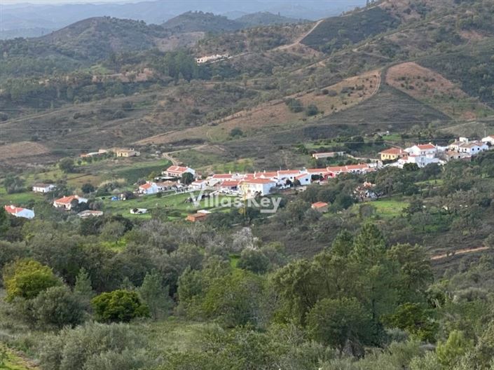 Image No.7-2 Bed Farmhouse for sale