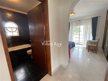 idf7416201-0000-0500-0000-000010843402