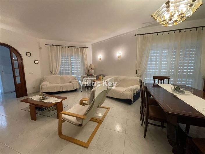 Image No.4-3 Bed House for sale