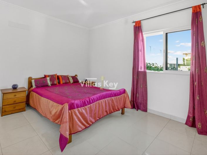 Image No.11-4 Bed House for sale