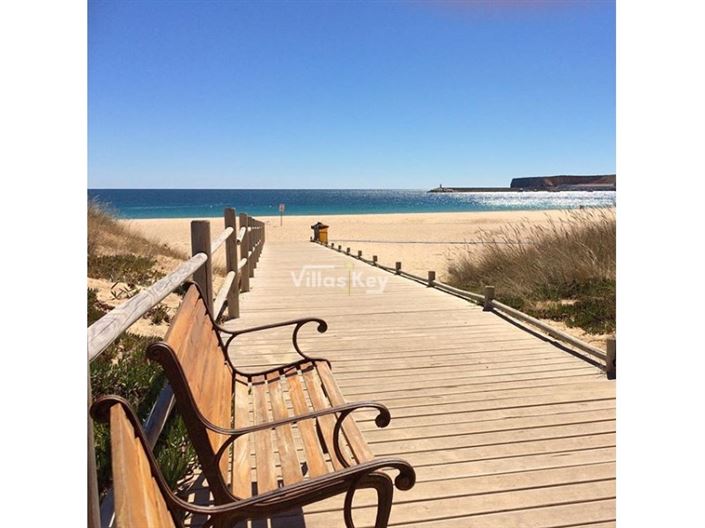 Image No.5-2 Bed House for sale