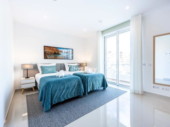 Image No.16-2 Bed Apartment for sale