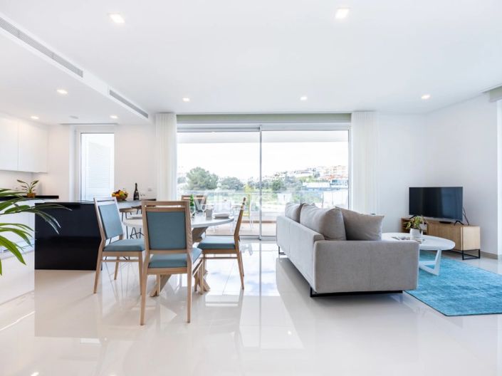 Image No.8-2 Bed Apartment for sale