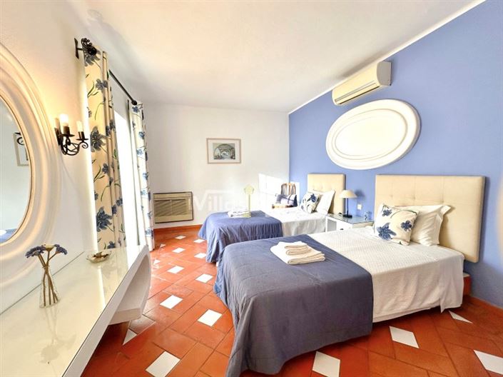 Image No.11-2 Bed Apartment for sale