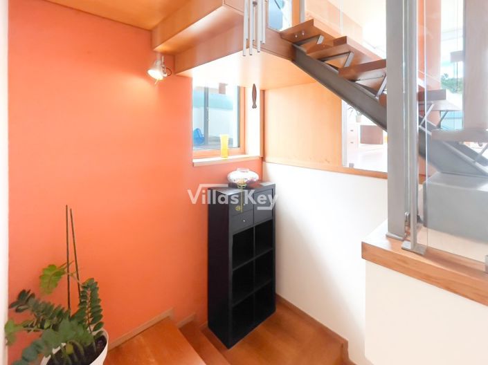 Image No.26-3 Bed House for sale