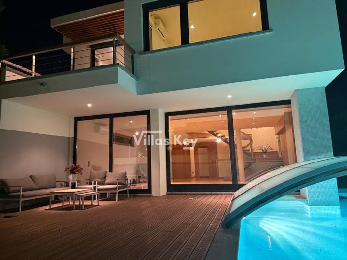 Image No.37-3 Bed House for sale