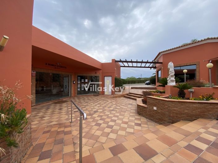 Image No.17-Commercial for sale