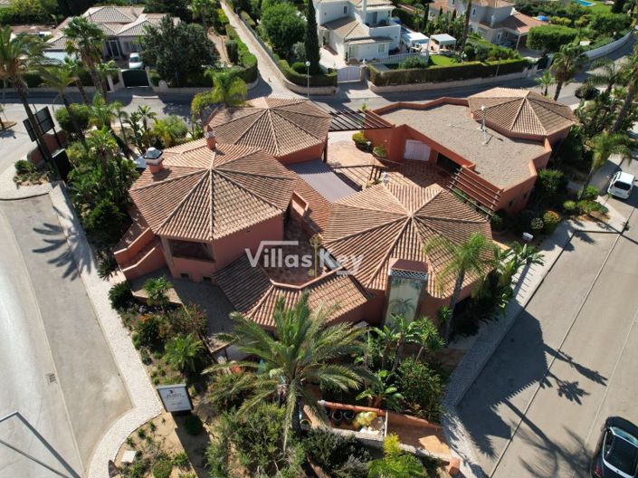 Image No.23-Commercial for sale