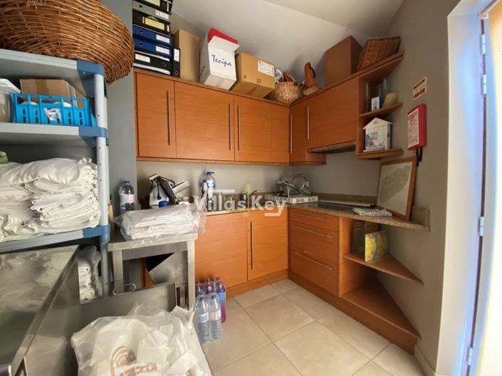 Image No.31-Commercial for sale