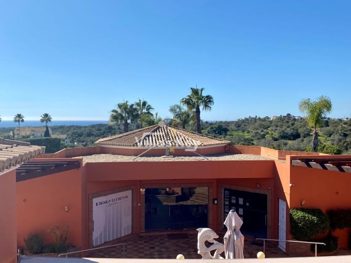 Image No.33-Commercial for sale