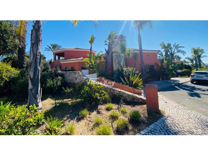 Image No.35-Commercial for sale