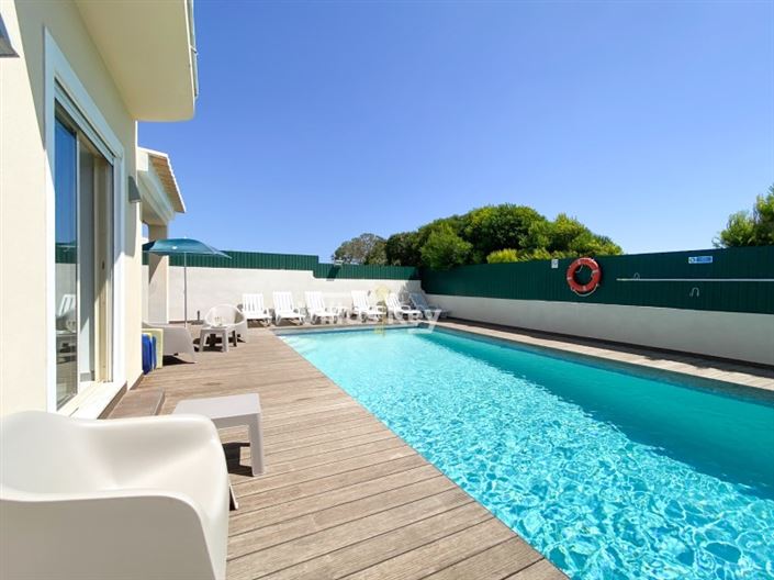 Image No.32-4 Bed House for sale