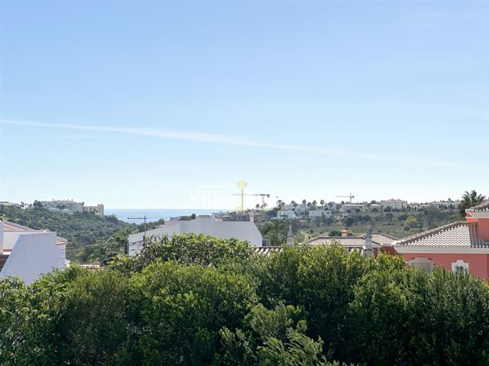 Image No.22-4 Bed House for sale