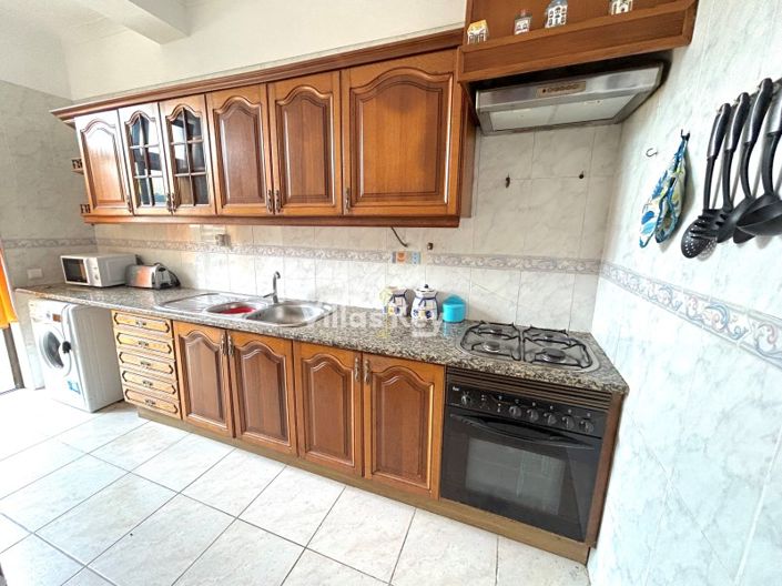 Image No.4-5 Bed House for sale