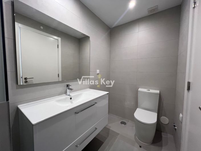 Image No.23-2 Bed Apartment for sale