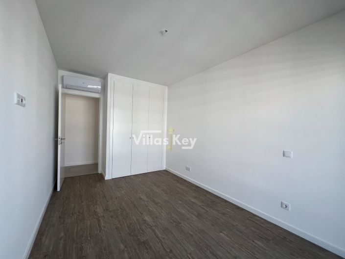 Image No.24-2 Bed Apartment for sale