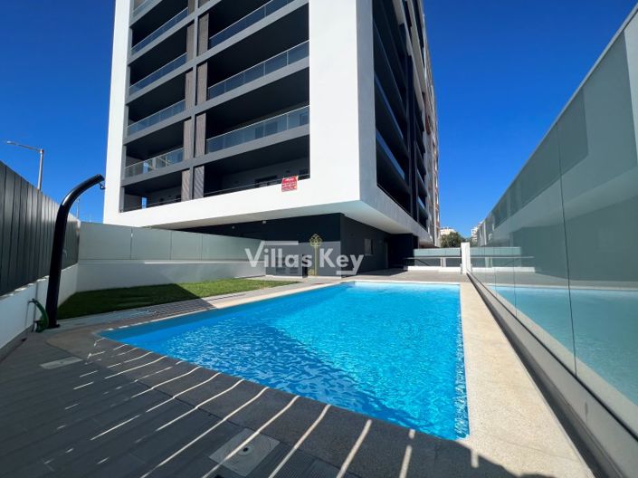 Image No.29-2 Bed Apartment for sale