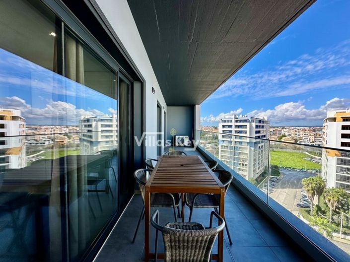 Image No.32-2 Bed Apartment for sale