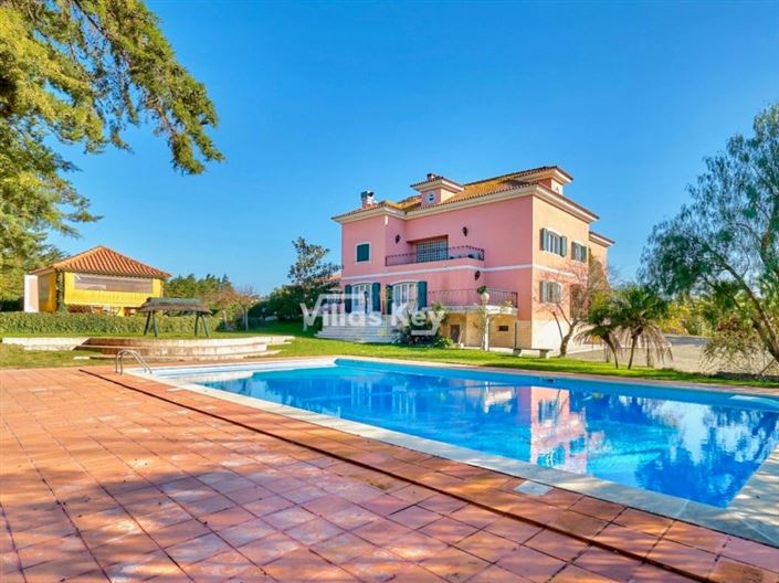 Image No.1-5 Bed House for sale