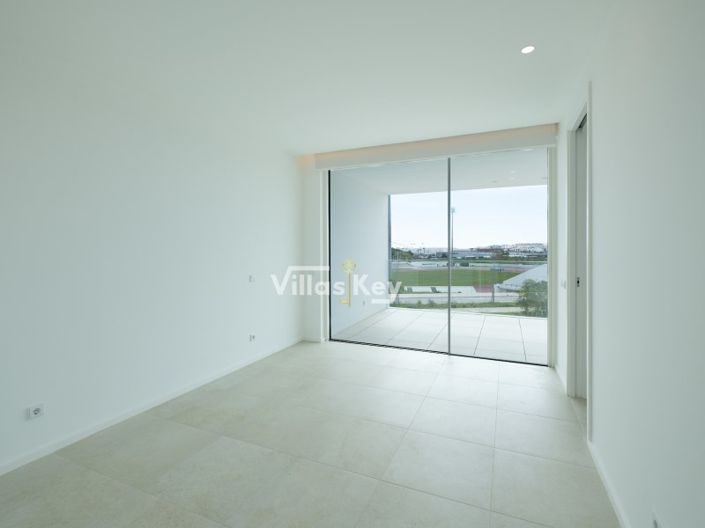 Image No.20-3 Bed House for sale